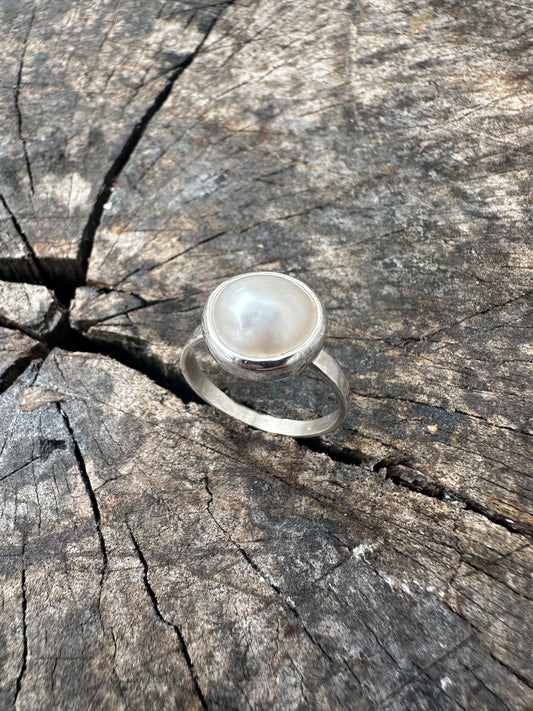 Full Moon Pearl Ring - size O