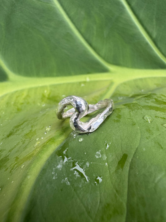 Hammered Wave Ring - size M1/2